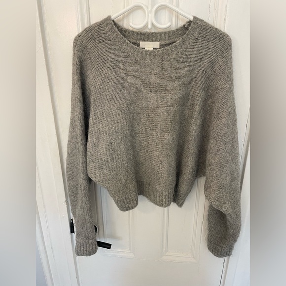 Cozy Grey H&M Sweater - Picture 1 of 2